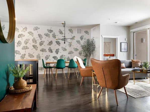 630 S Garfield Ave #218, Traverse City, MI 49686