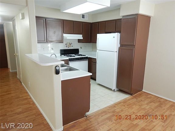 5th image of 5253 Caspian Springs Dr Unit 201