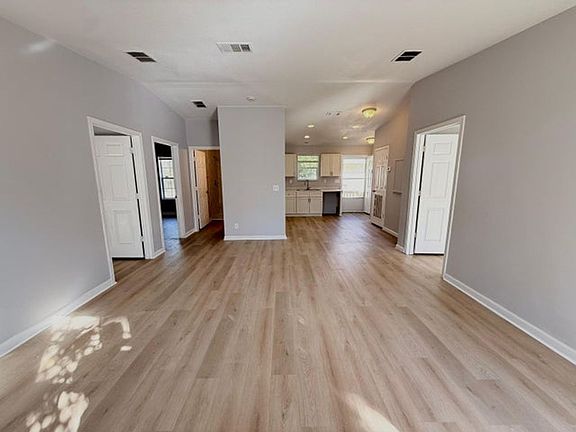 4th image of 5289 Stacy St Unit 6