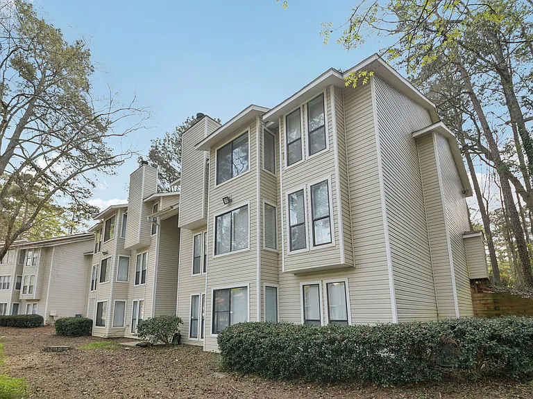The Park At East Ponce Apartments — Photo 26