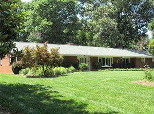 4115 Wedge Dr, Pfafftown, NC 27040