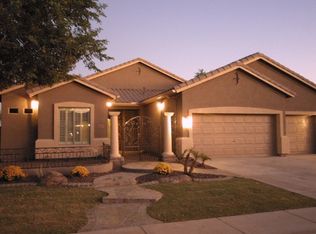 6757 S Seneca Way, Gilbert, AZ 85298