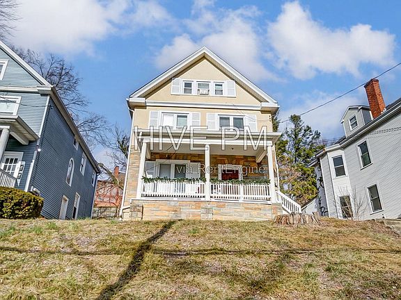 3rd image of 3246 Linwood Ave #2