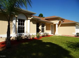 1071 Pasadena Rd SE, Palm Bay, FL 32909