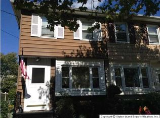 35 Ray St, Staten Island, NY 10312