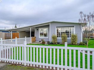 3397 Dorothy Dr, Lebanon, OR 97355