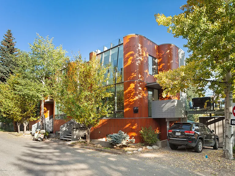 623 S Monarch St #C — Photo 23