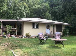 15832 Highway 31, Metaline Falls, WA 99153
