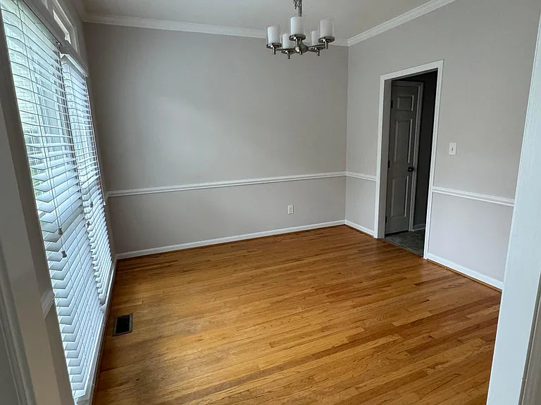 8605 Tanzanite Ct — Photo 6