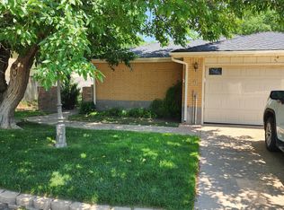 8 Hunsley Hills Blvd, Canyon, TX 79015