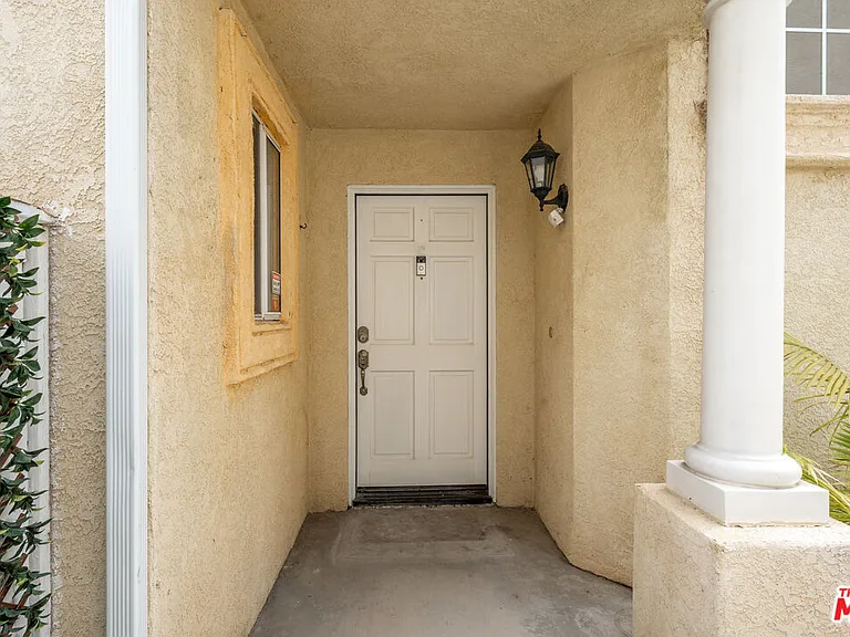 18639 Nathan Hill Dr #9 — Photo 5
