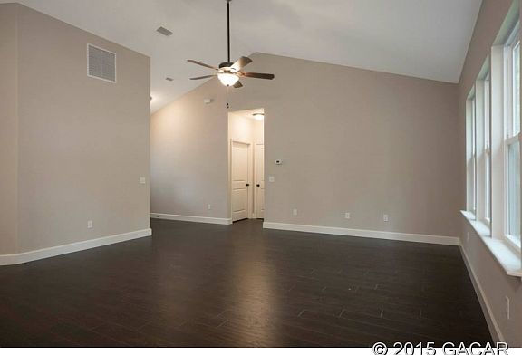 4th image of 475 NW 259th Ter