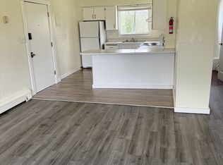 827 17th Ave APT 143, Fairbanks, AK 99701