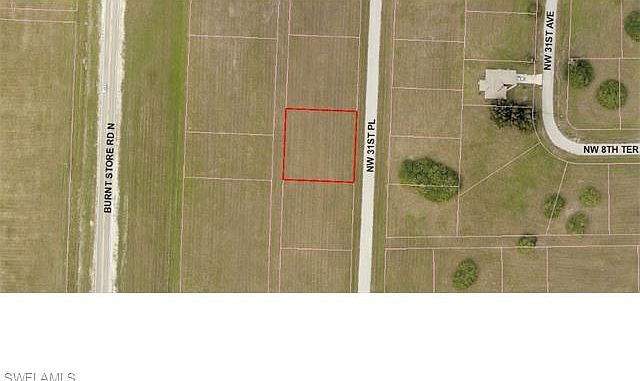 2nd image of 814 NW 31st Pl