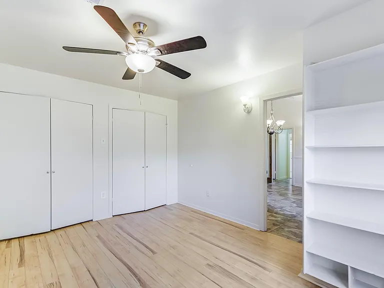 3811 Bennett Dr — Photo 20