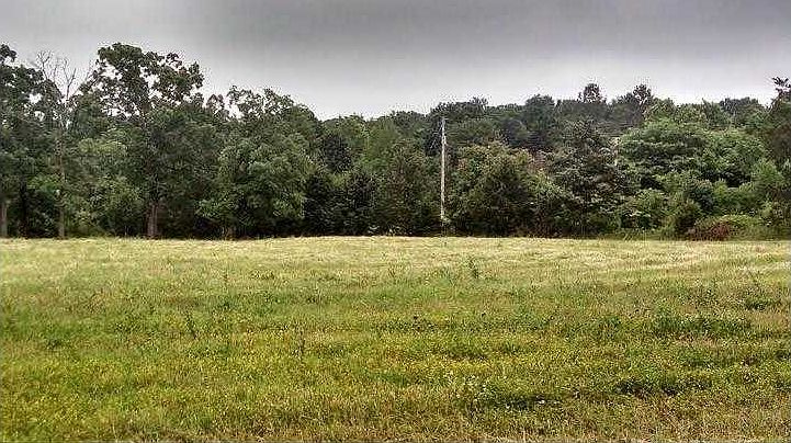 2nd image of 602 County Road Rd