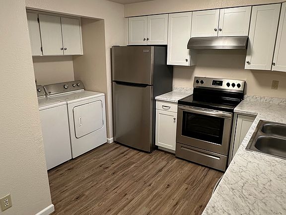 2nd image of 12813 109th Avenue Ct E APT A