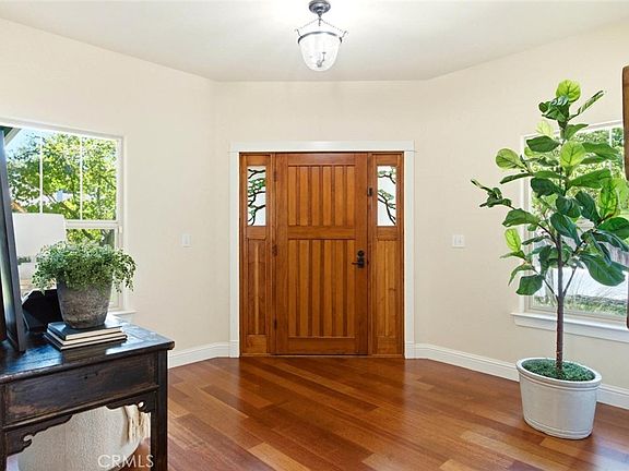 3rd image of 1192 Filbert Ave