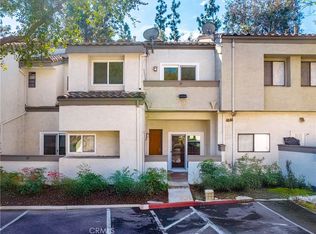 29 Blackbird Ln, Pomona, CA 91766