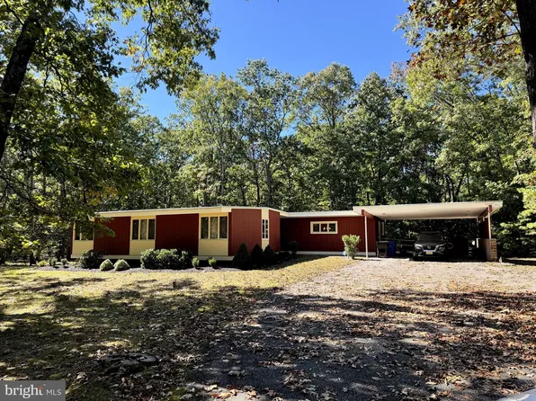 1372 Stokes Rd, Medford, NJ 08055