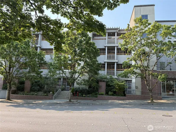 10015 NE 4th Street #1002, Bellevue, WA 98004