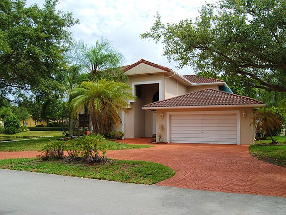 2nd image of 1060 NW 93rd Ave