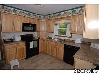 2nd image of 3811 Greengold Dr