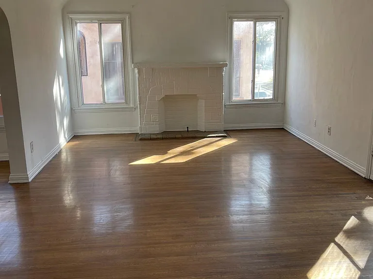 4308 8th Ave #1/2 — Photo 8