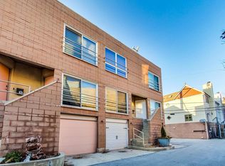 1140 W Newport Ave APT G, Chicago, IL 60657