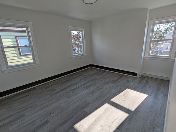 5th image of 144-31 168th St #2