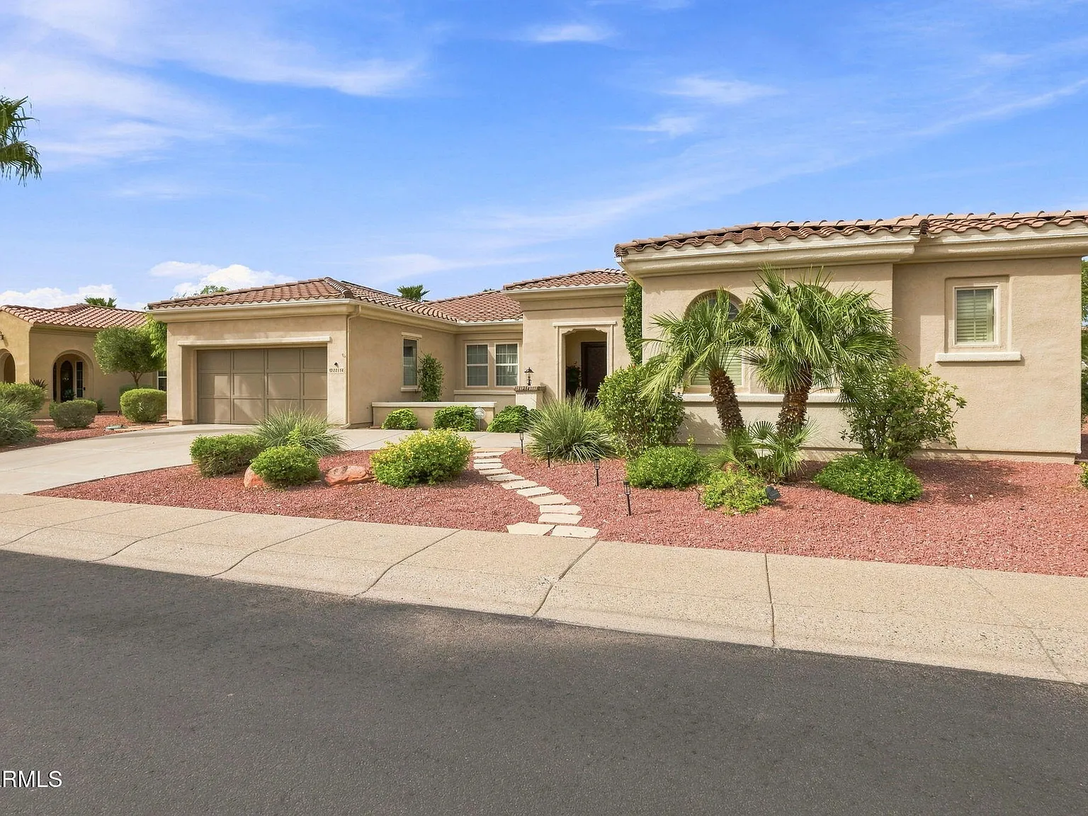 3 bed, 2.5 bath, 3027 sqft, $2,999 — Photo 3