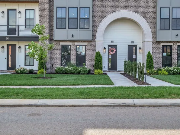 1417 Doc Johns Blvd, Murfreesboro, TN 37128