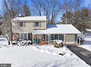 5 Brook Ln, Chalfont, PA 18914