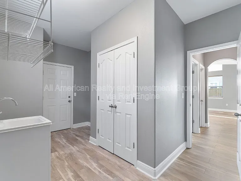 377 Miranda Ct — Photo 7