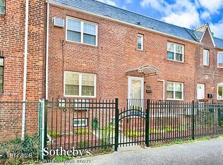7209 Dane Pl, Forest Hills, NY 11375