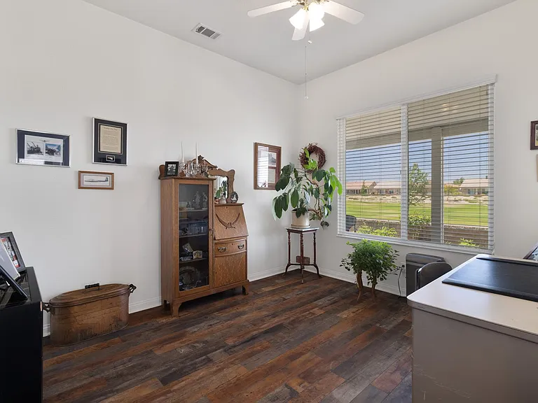 10416 Wilmington Ln — Photo 8