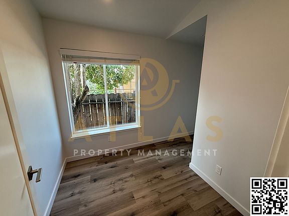 4th image of 2581 Utah St #Adu