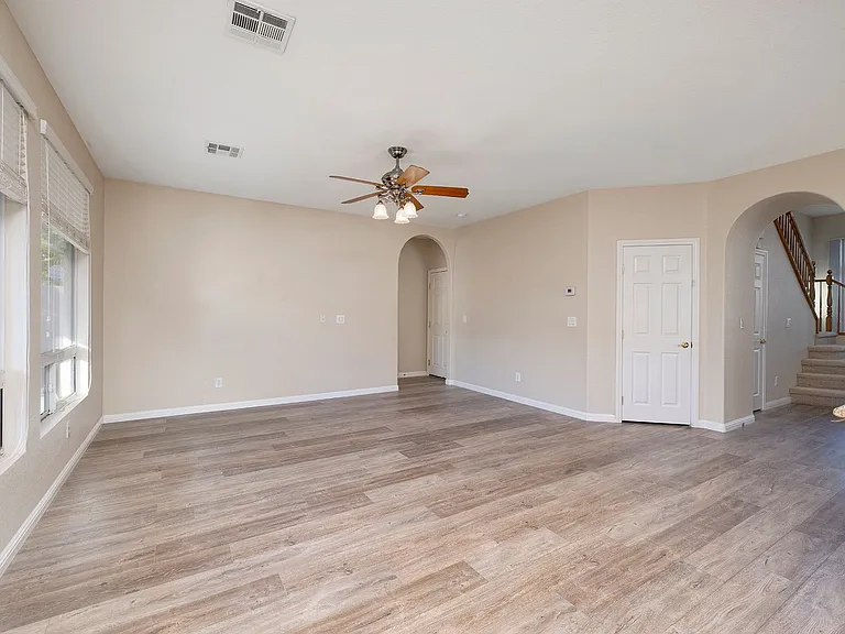 11749 Via Esperanza Ave — Photo 17