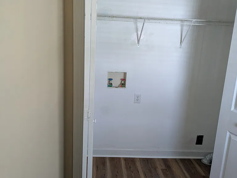 500 Birchwood Dr — Photo 9