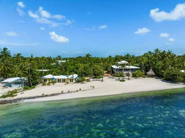 207 & 209 E Carroll St, Islamorada, FL 33036