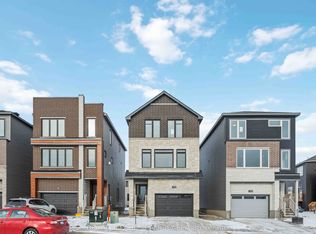 718 Jennie Trout Ter, Ottawa, ON K2W0M2