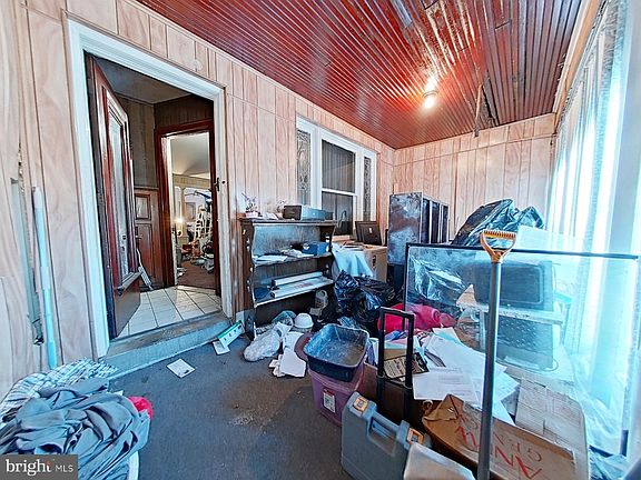 2nd image of 729 Wynnewood Rd