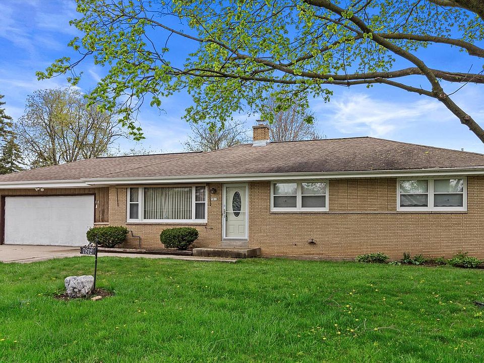 1st image of 7812 North Fairway PLACE