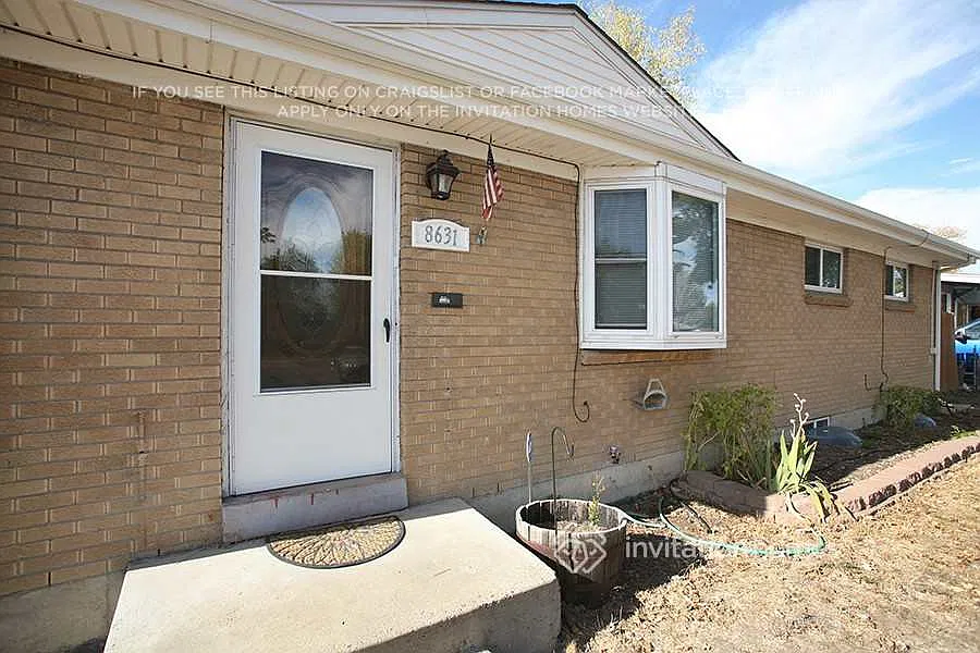 8631 Richard Rd Denver, CO 80229 — Photo 2