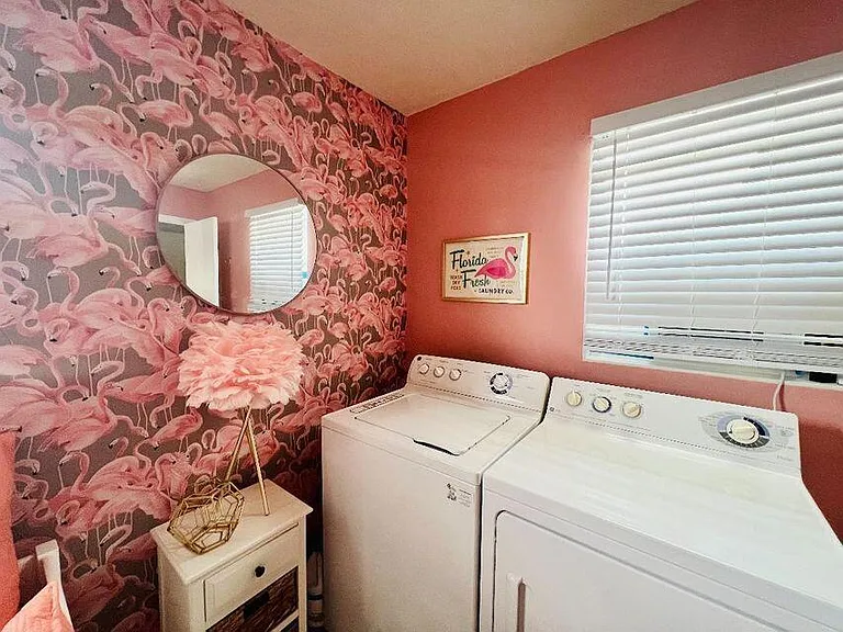 1540 Lantana Ln — Photo 10