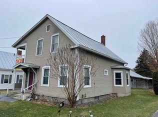 13 Maple Ave, Chelsea, VT 05038