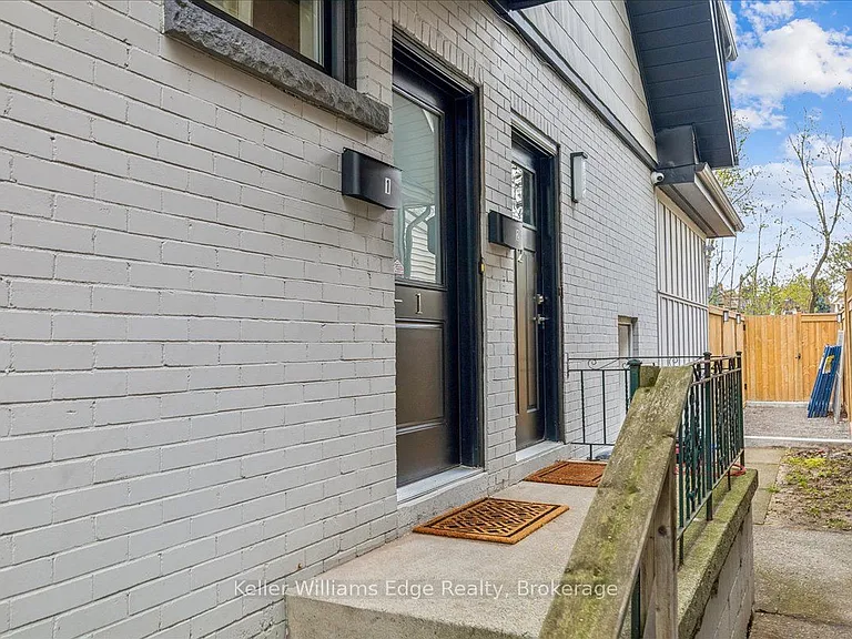 128 Gage Ave S #1 — Photo 2