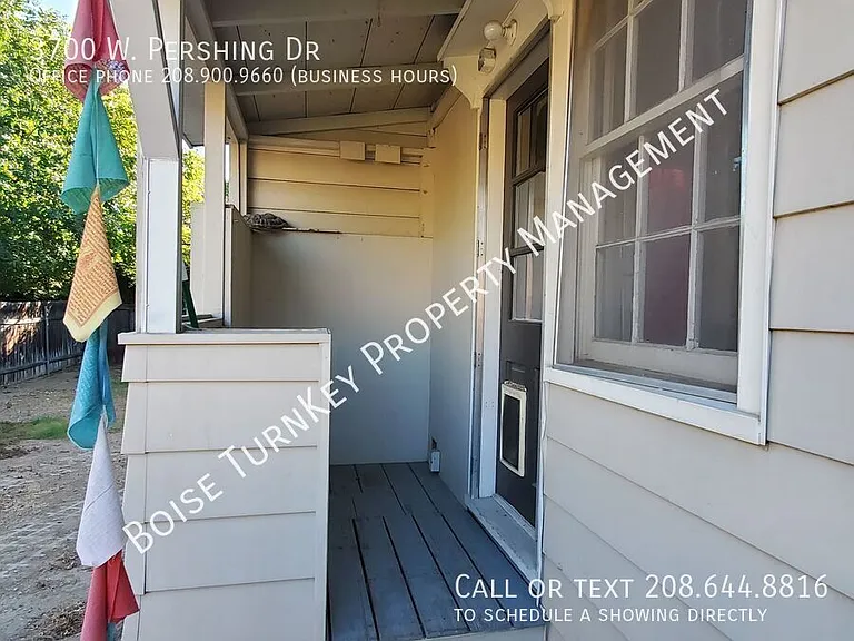 3700 W Pershing Dr — Photo 42