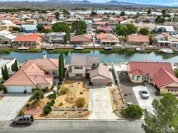 14413 Ironsides Ln, Helendale, CA 92342