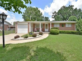 653 Suntide Dr, Saint Louis, MO
